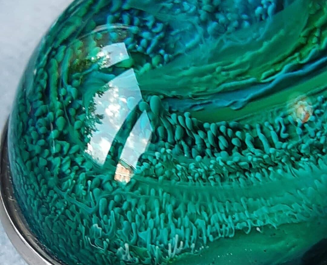 Effetto Petri Dish: quali sono i colori e la resina migliori?