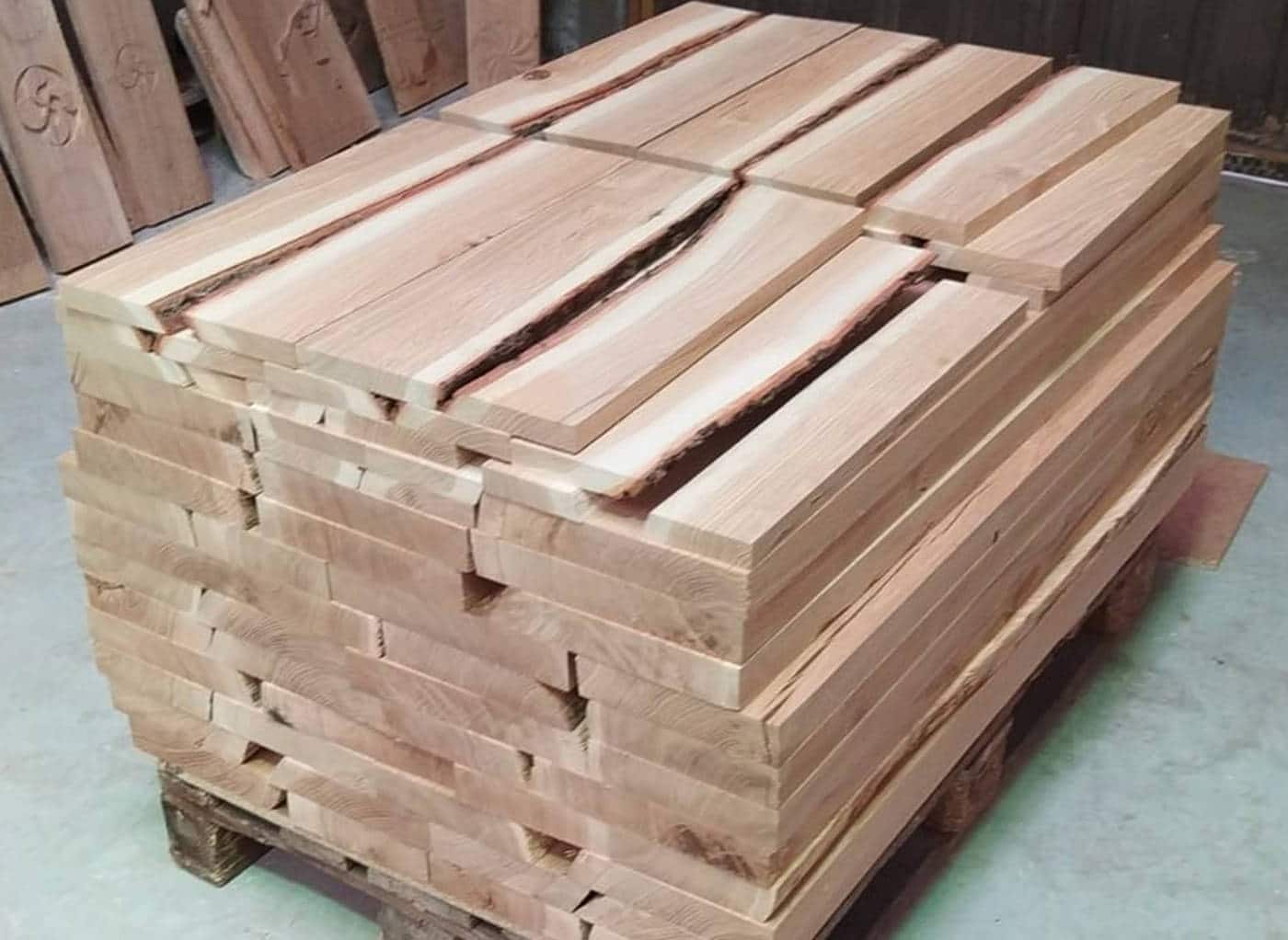 Assi di Rovere in varie misure senza corteccia