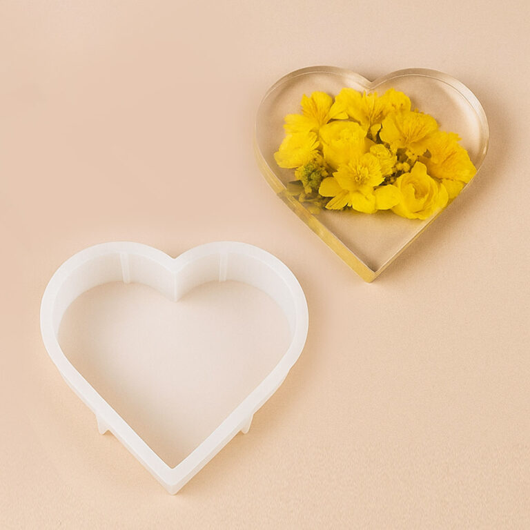 Stampo in silicone a forma di cuore per resine