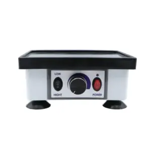 Piattaforma vibrante rettangolare ideale per eliminare le bolle dalla nostra resina Naturesin.